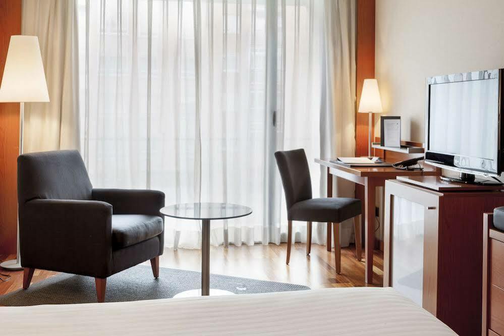 Ac Hotel La Rioja By Marriott Logroño Exteriér fotografie